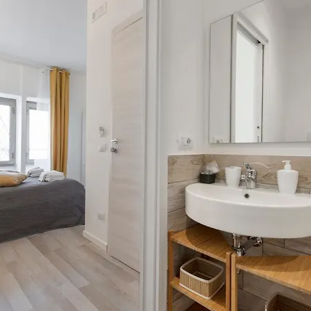 De Guestibus 4* Rome